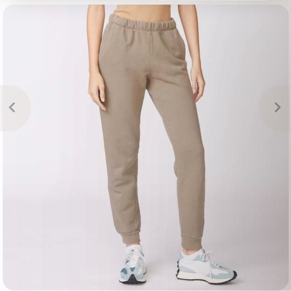 Monrow sweatpants - Picture 2 of 5